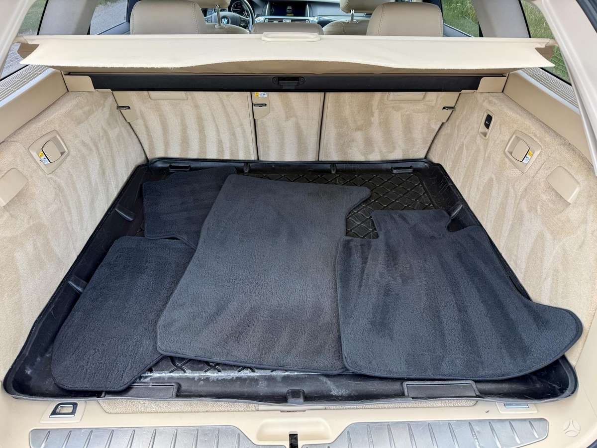 BMW 520, 2.0 l., Универсал