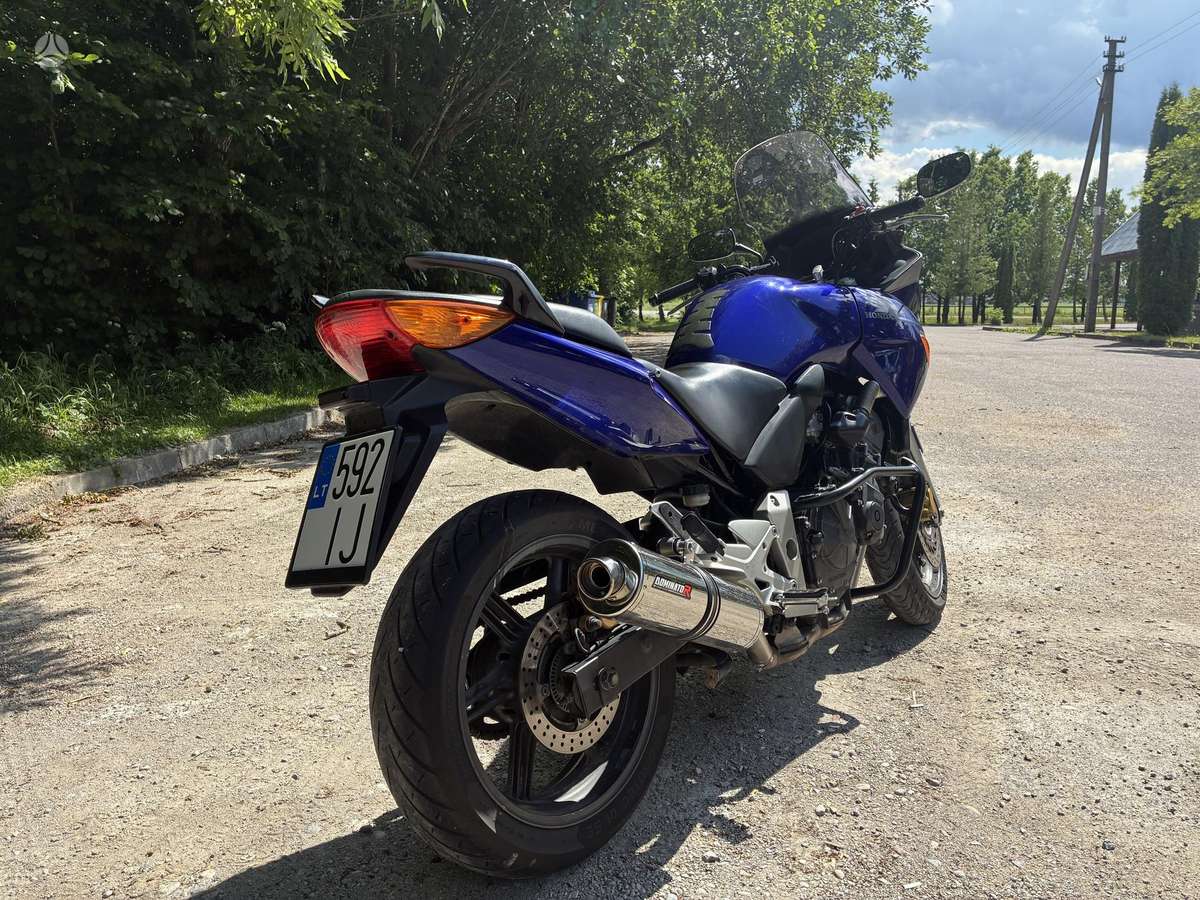 Honda CBF 600cc, street / классические