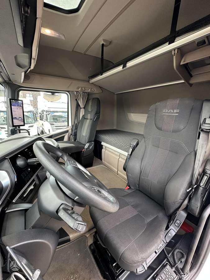 DAF XG 480 FT, 2 спальных места