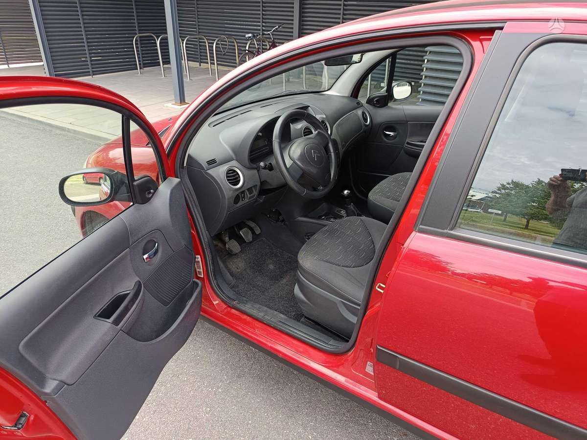 Citroen C3, 1.1 l., hatchback