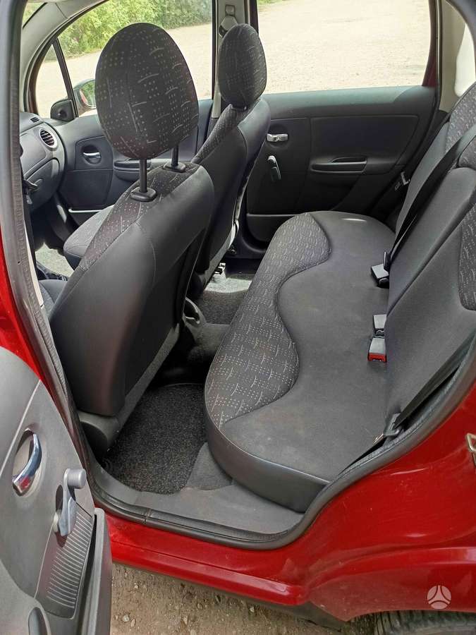 Citroen C3, 1.1 l., hatchback