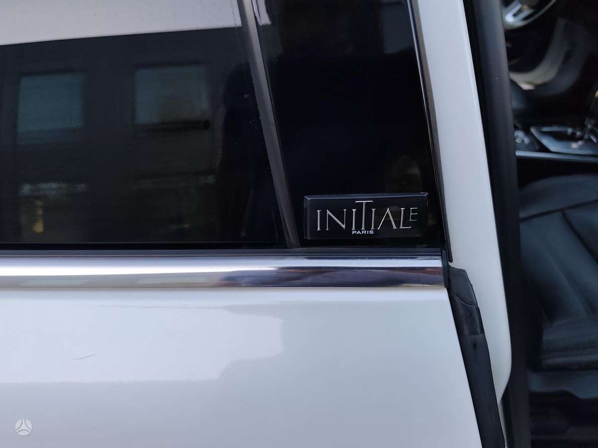 Renault Latitude, 3.0 l., Седан