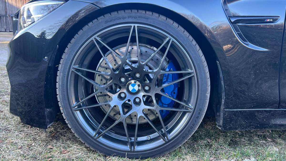 BMW M4, 3.0 l., coupe