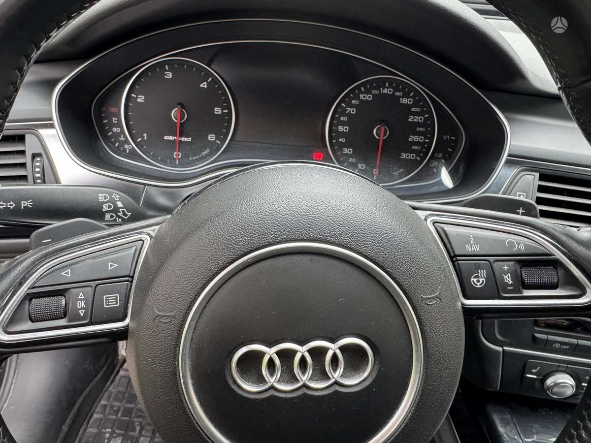 Audi A6 allroad, 3.0 l., Универсал