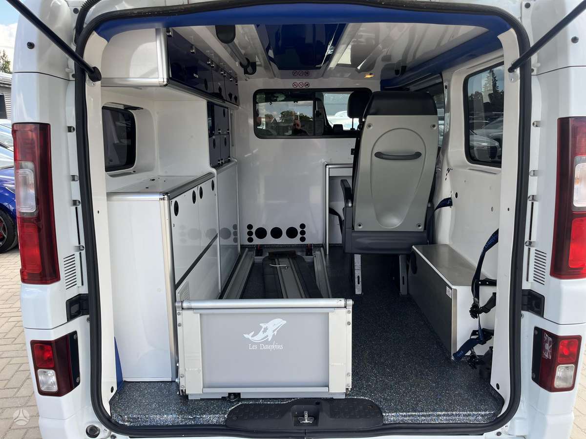 Renault Trafic, 2.0 l., Минивэн