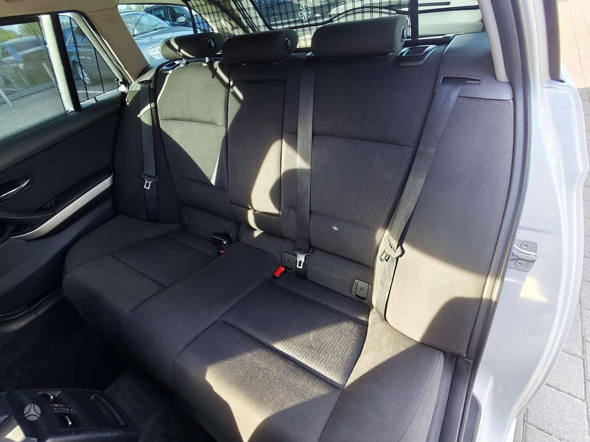 BMW 320, 2.0 l., wagon