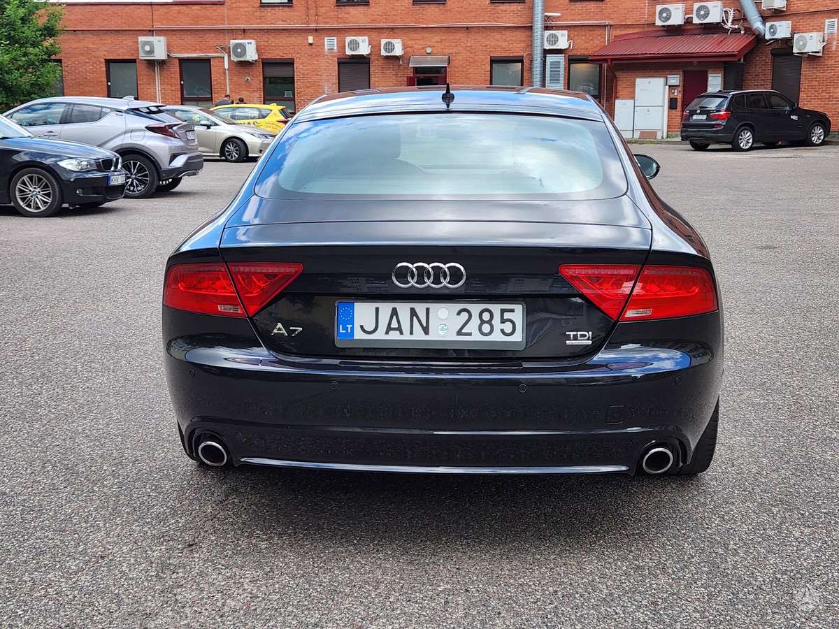 Audi A7, 3.0 l., hatchback