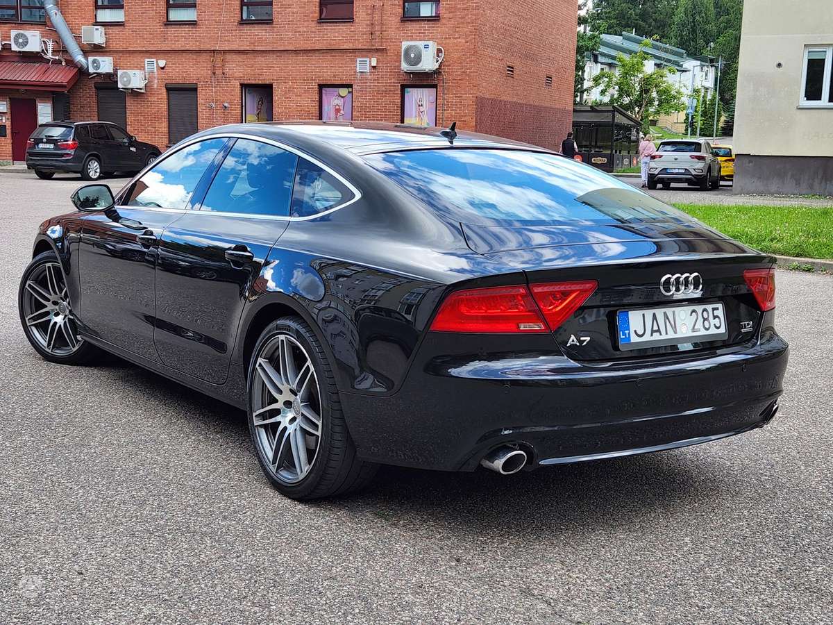 Audi A7, 3.0 l., hatchback