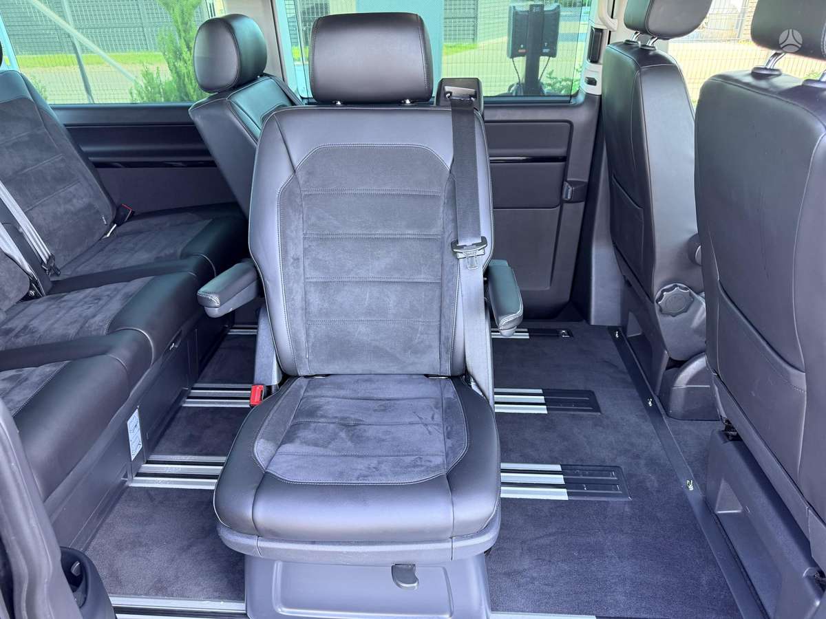 Volkswagen Multivan, 2.0 l., Минивэн