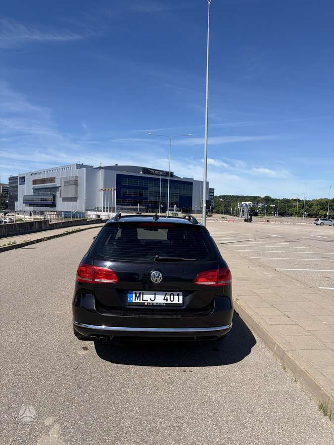 Volkswagen Passat - 5