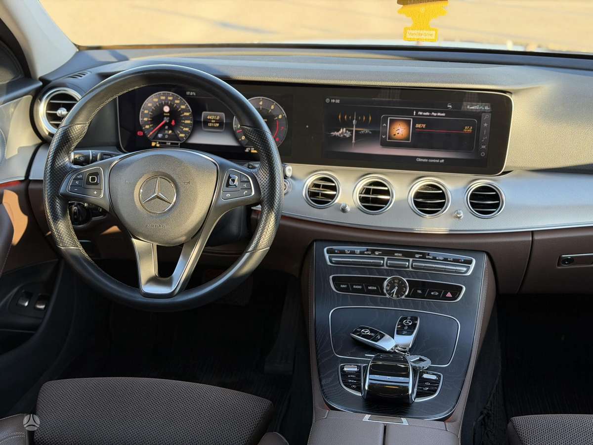Mercedes-Benz E400, 3.5 l., Универсал