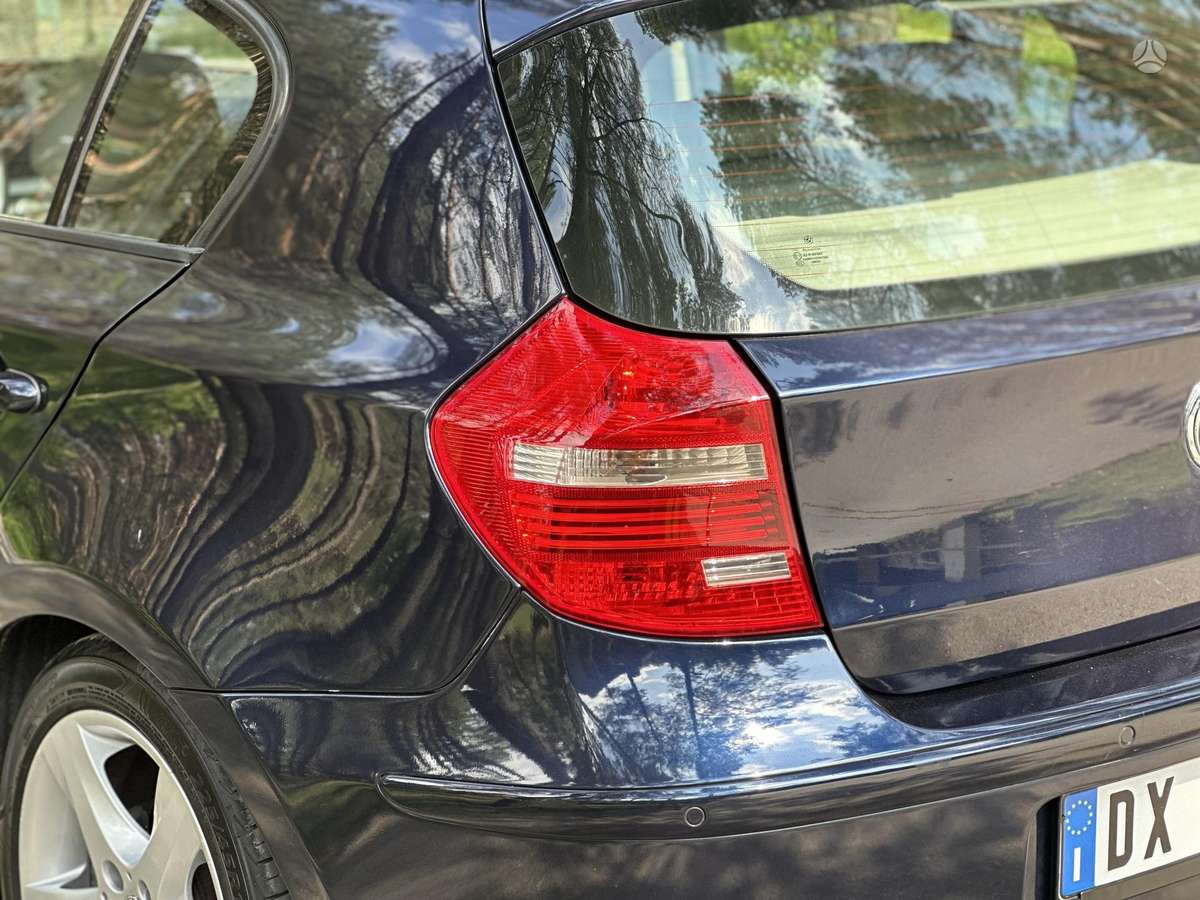 BMW 123, 2.0 l., hatchback
