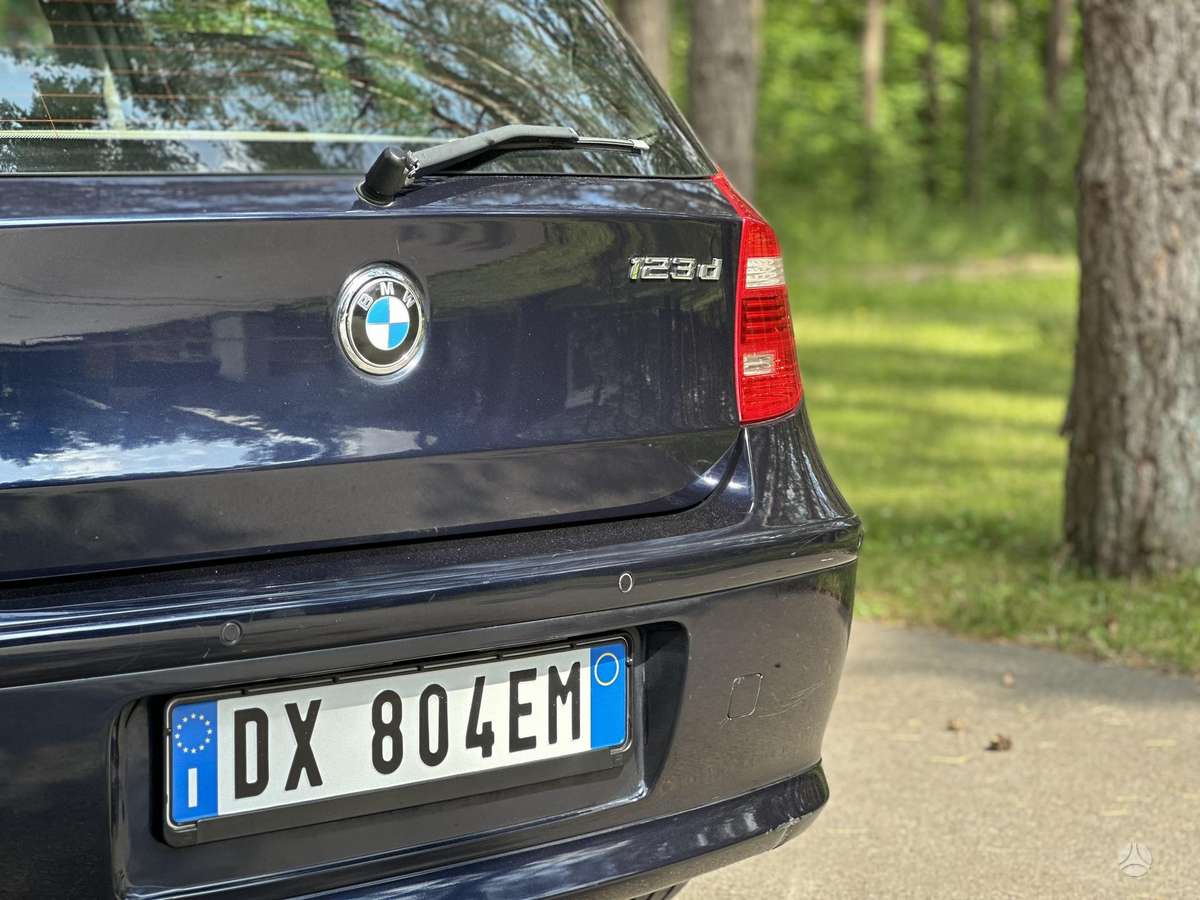 BMW 123, 2.0 l., hatchback