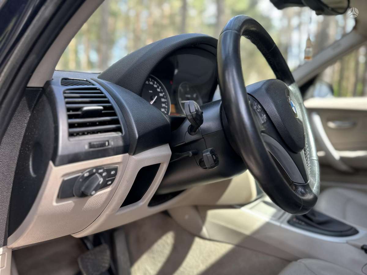 BMW 123, 2.0 l., hatchback