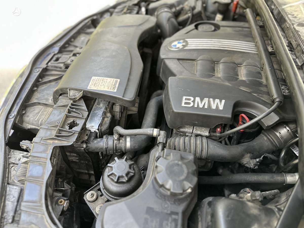BMW 123, 2.0 l., hatchback