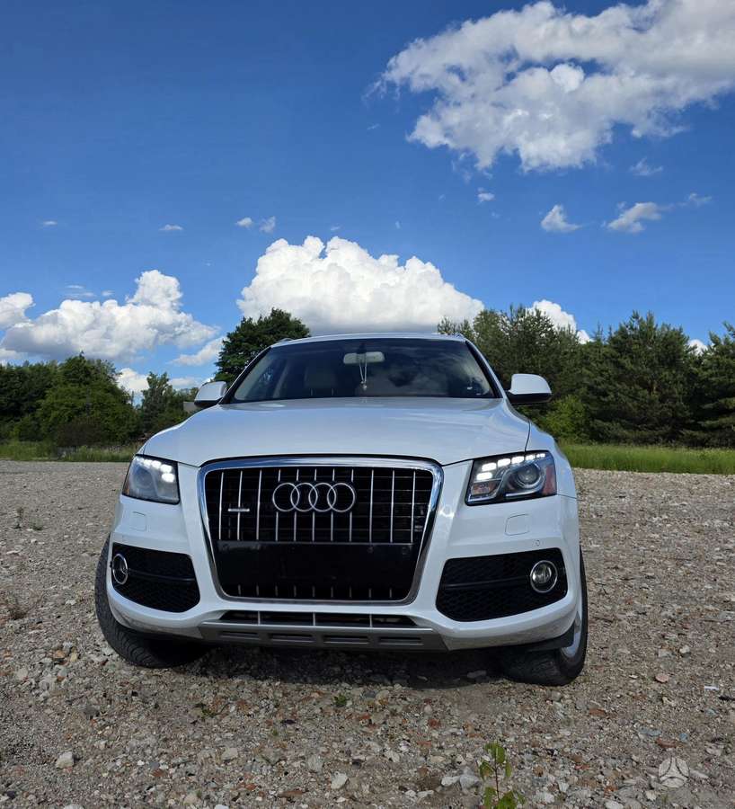 Audi Q5, 3.2 l., Внедорожник / Кроссовер