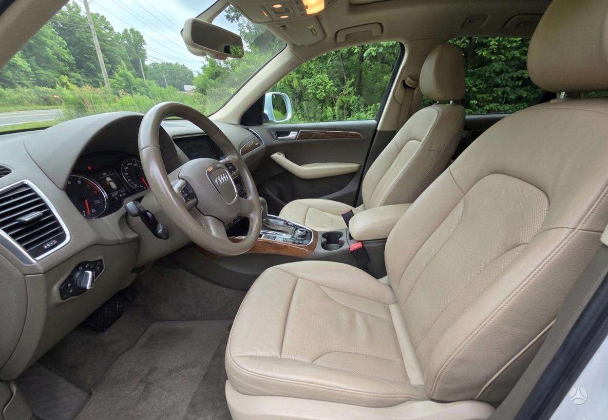Audi Q5, 3.2 l., Внедорожник / Кроссовер