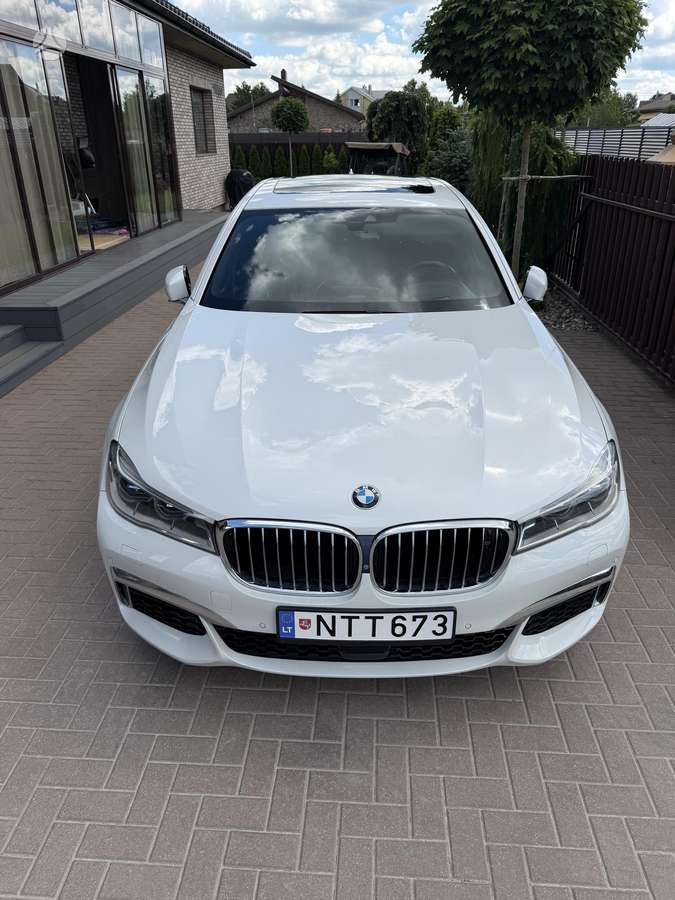 BMW 730, 3.0 l., Седан