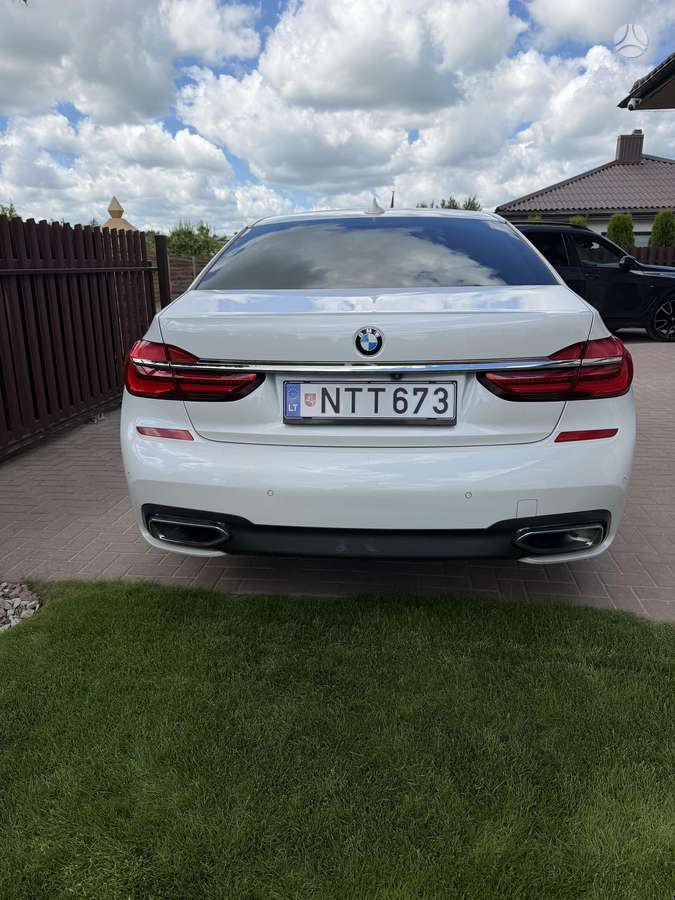 BMW 730, 3.0 l., Седан