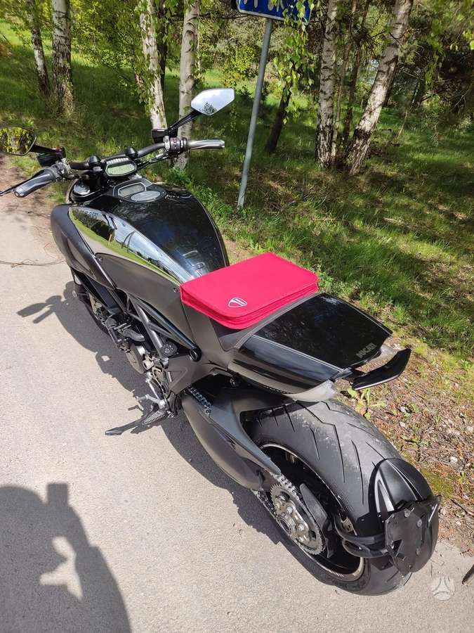 Ducati Diavel 1200cc, чопперы / круизеры / custom