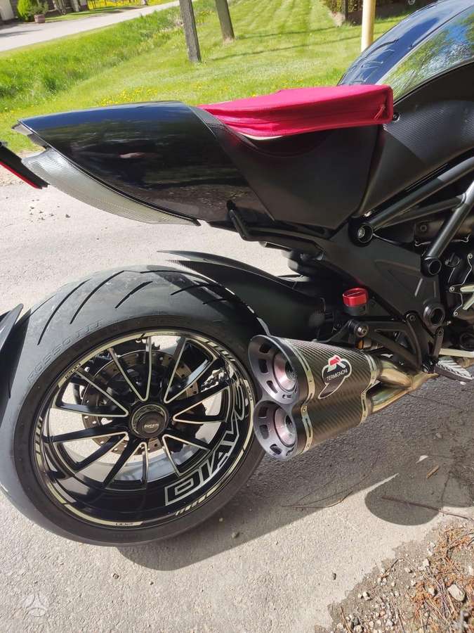 Ducati Diavel 1200cc, choppers / cruisers / custom