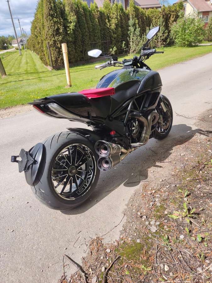 Ducati Diavel 1200cc, чопперы / круизеры / custom