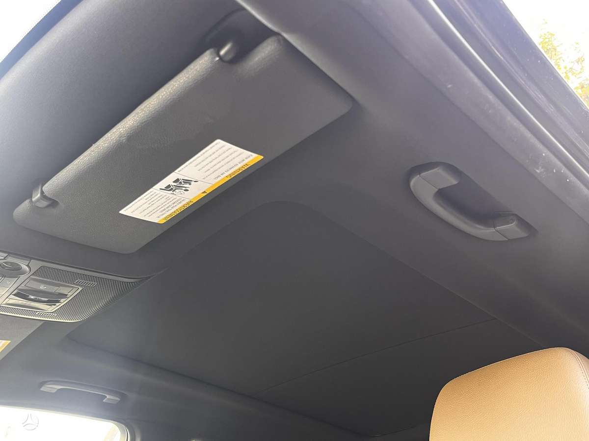 BMW X5, 4.4 l., off-road / crossover