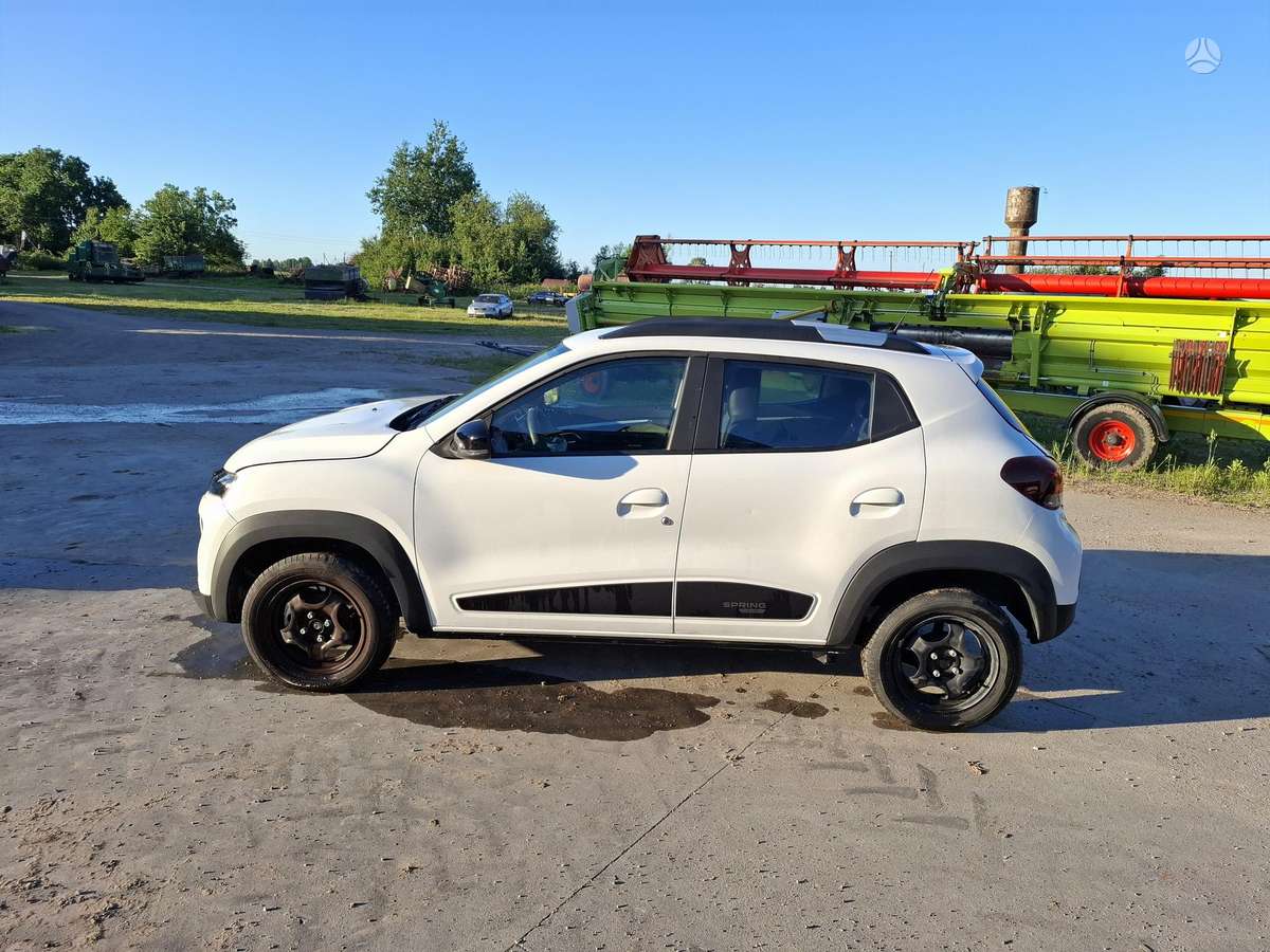 Dacia Spring, Хэтчбек