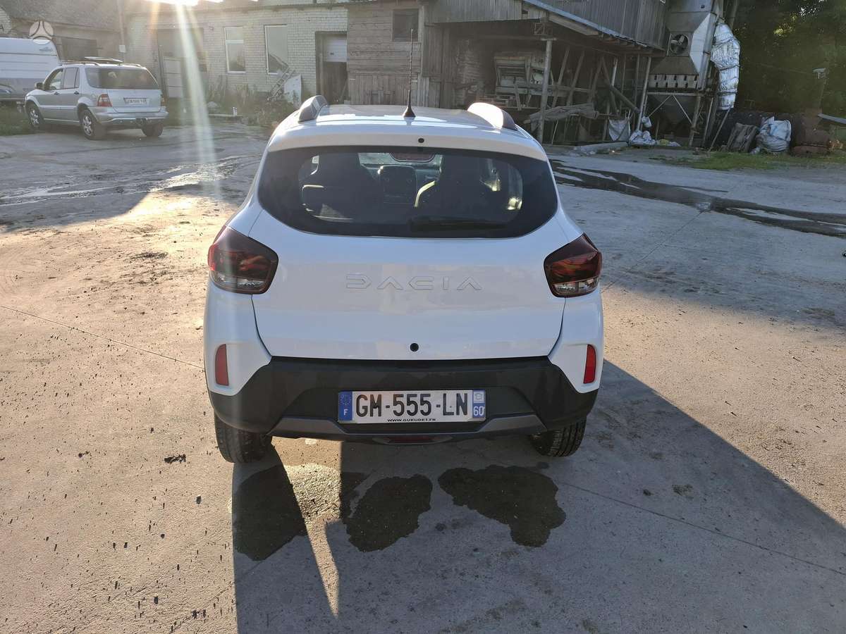 Dacia Spring, hatchback