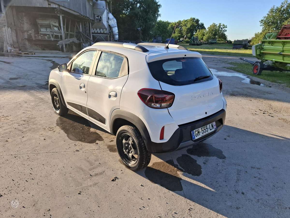 Dacia Spring, hatchback