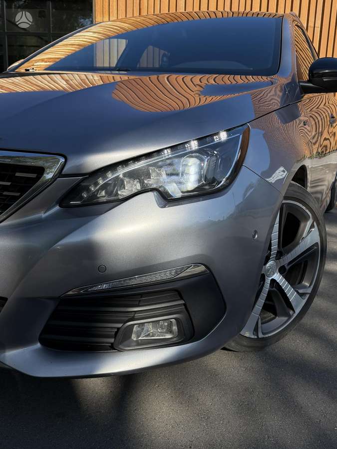 Peugeot 308 - 2