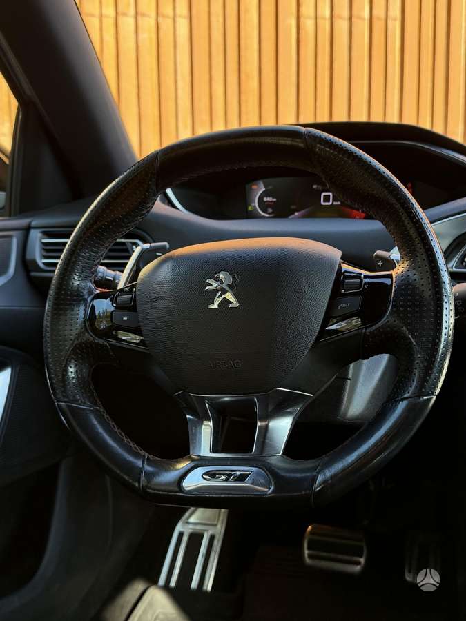Peugeot 308 - 7