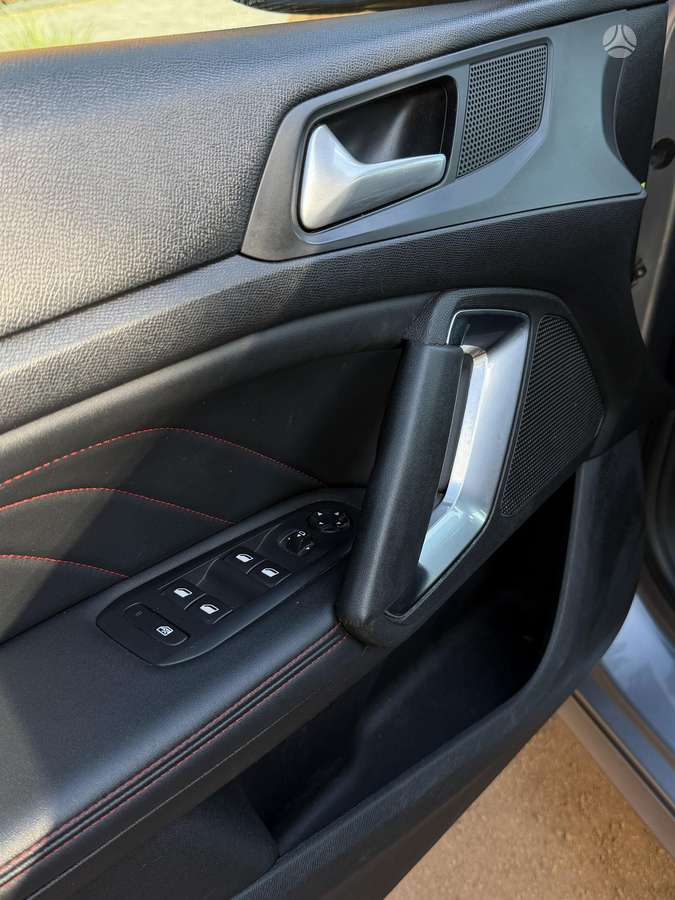 Peugeot 308 - 9