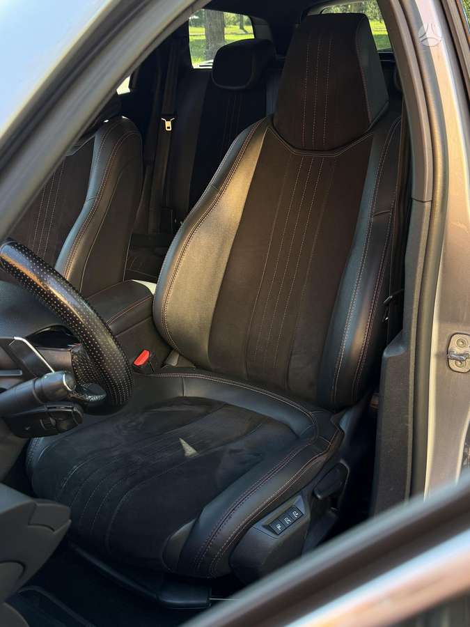 Peugeot 308 - 11