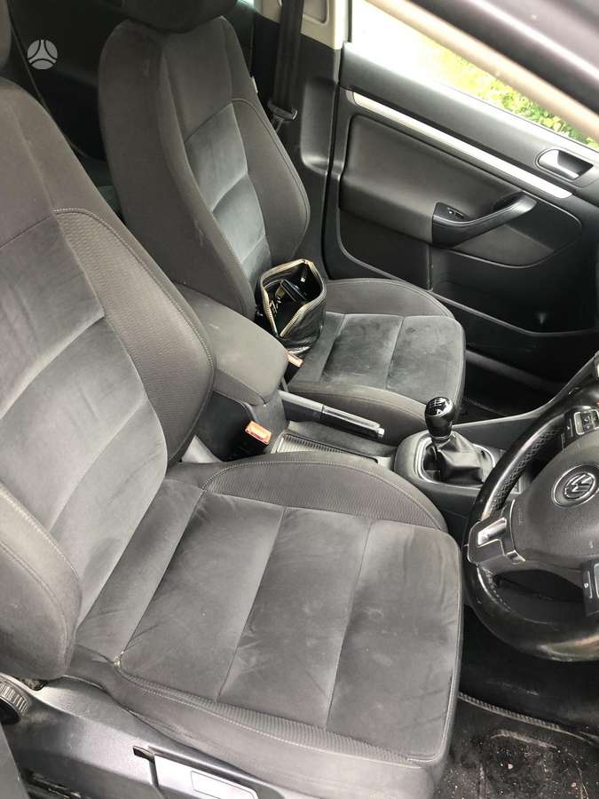 Volkswagen Golf - 7