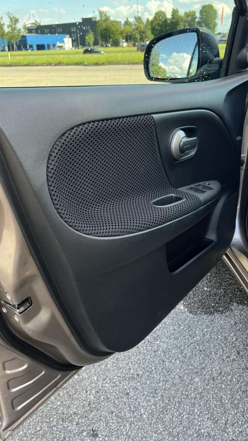 Nissan Note, 1.5 l., hatchback