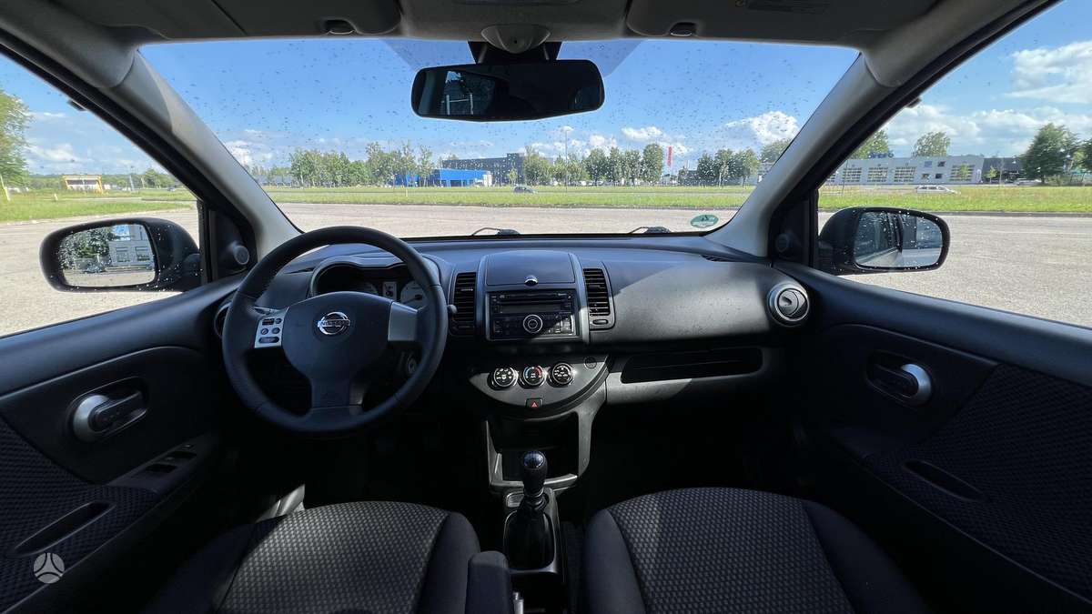 Nissan Note, 1.5 l., hatchback