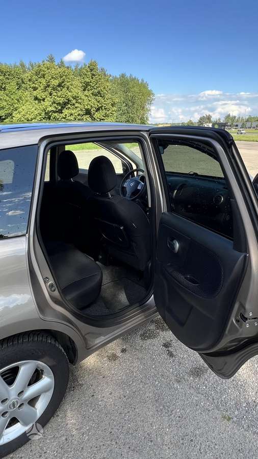Nissan Note, 1.5 l., hatchback