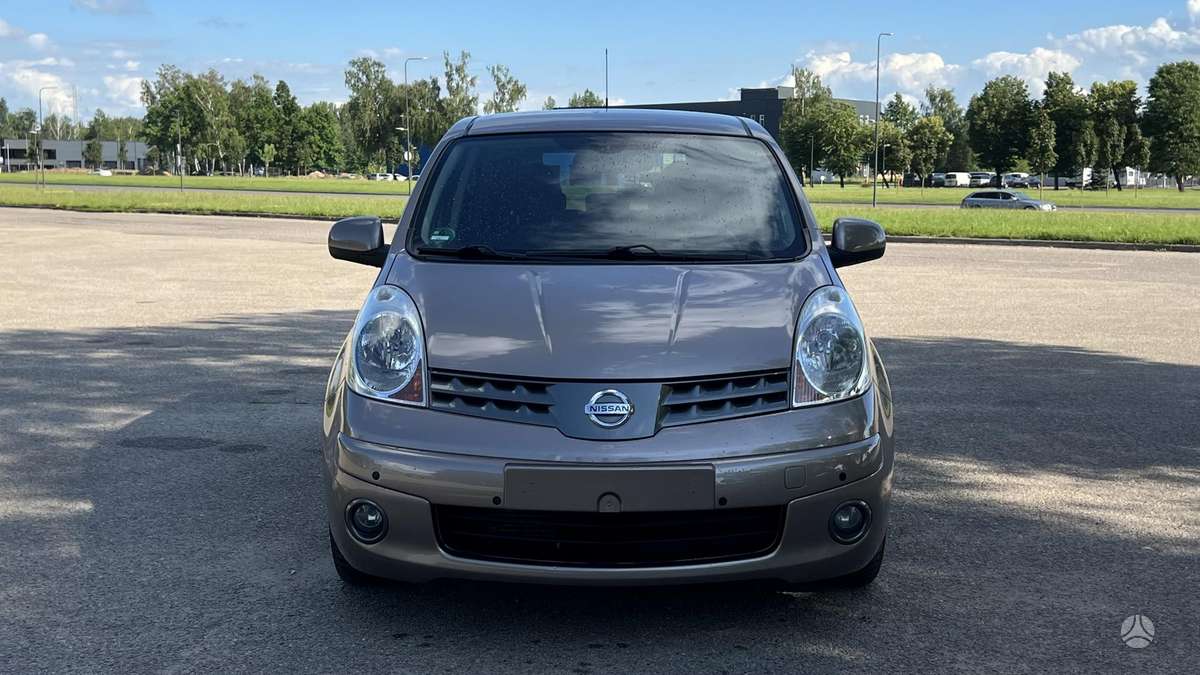Nissan Note, 1.5 l., hatchback
