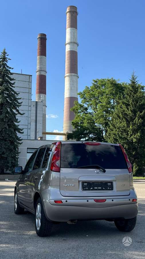 Nissan Note, 1.5 l., hatchback
