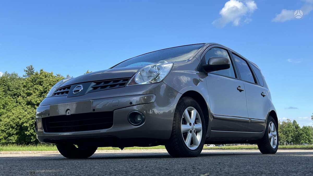 Nissan Note, 1.5 l., hatchback