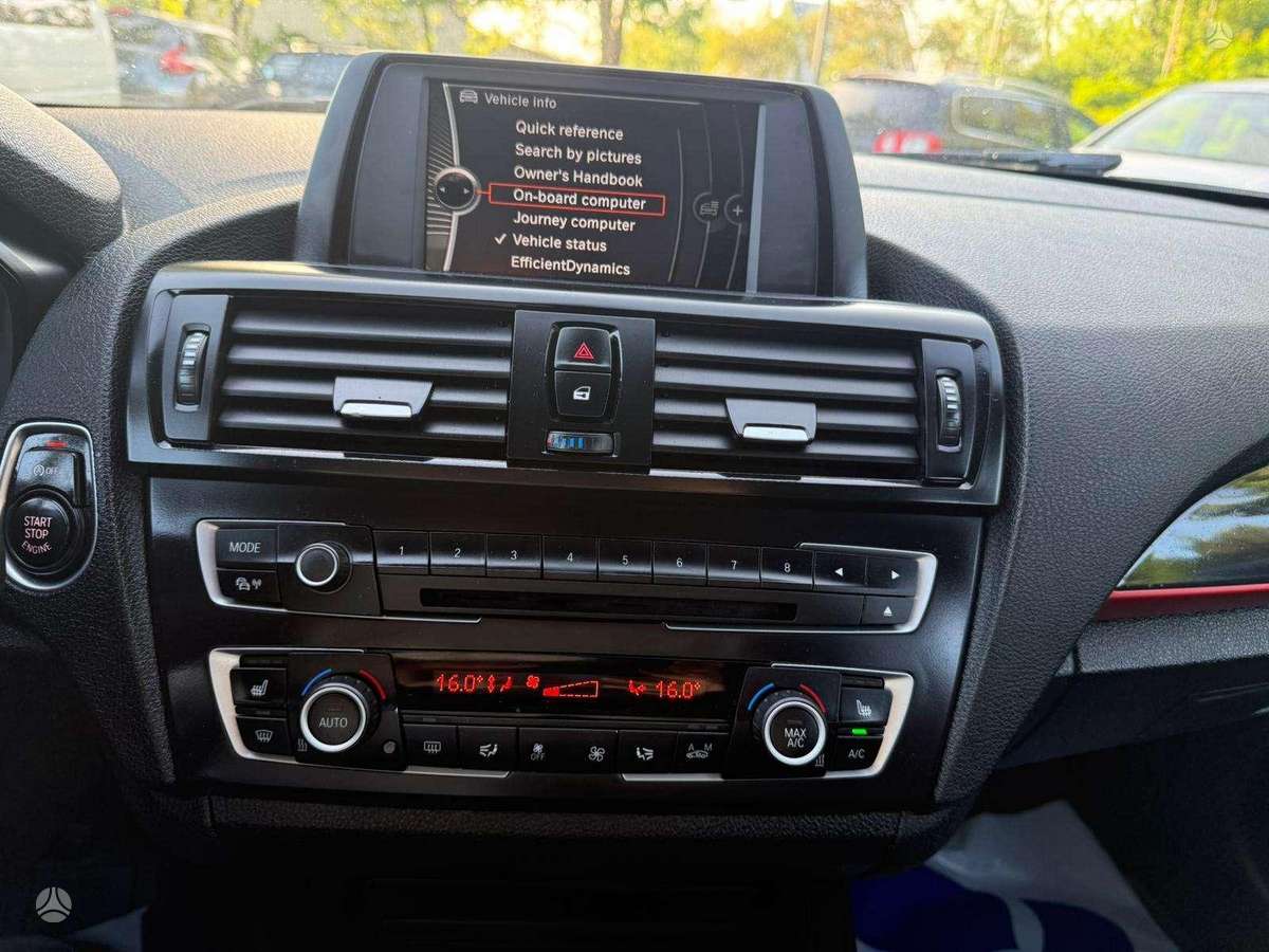 BMW 120, 2.0 l., hatchback