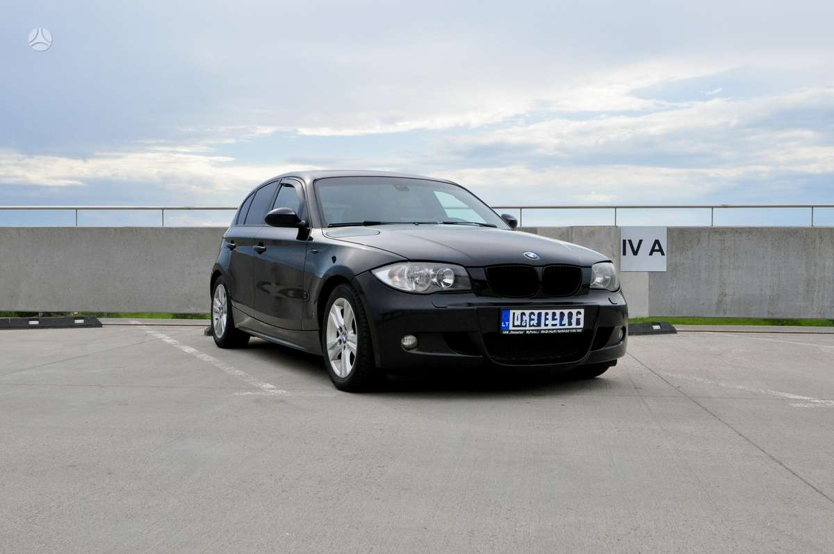 BMW 120, 2.0 l., Хэтчбек