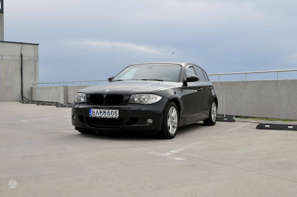 BMW 120, 2.0 l., Хэтчбек