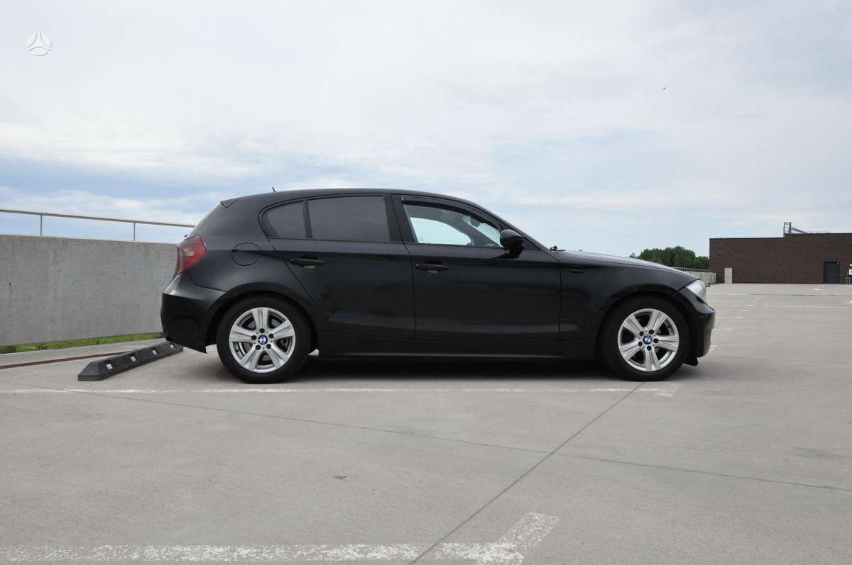 BMW 120, 2.0 l., Хэтчбек