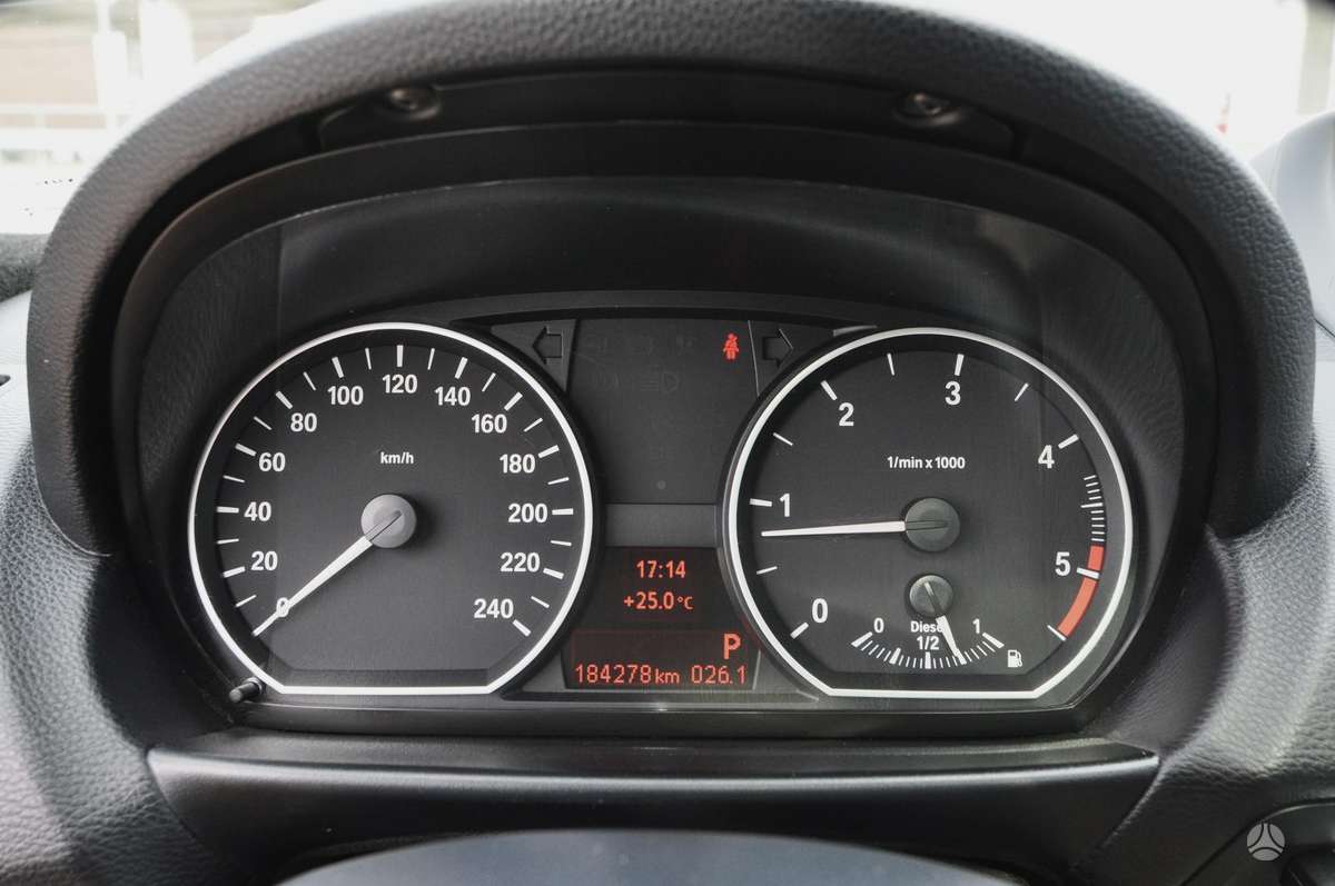BMW 120, 2.0 l., Хэтчбек