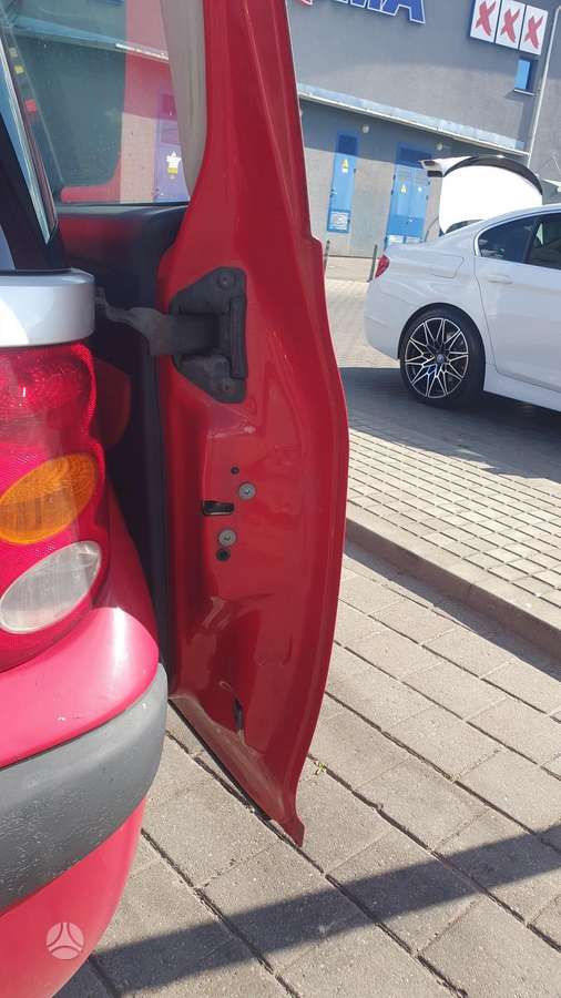 Peugeot 1007 - 11