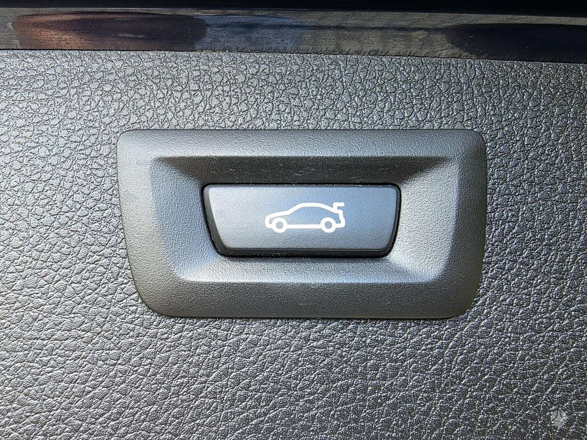 BMW 320, 2.0 l., universalas