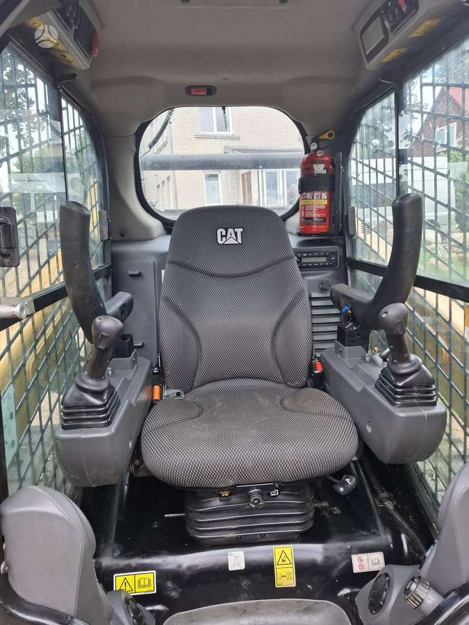 Caterpillar CAT259D3, mini loaders