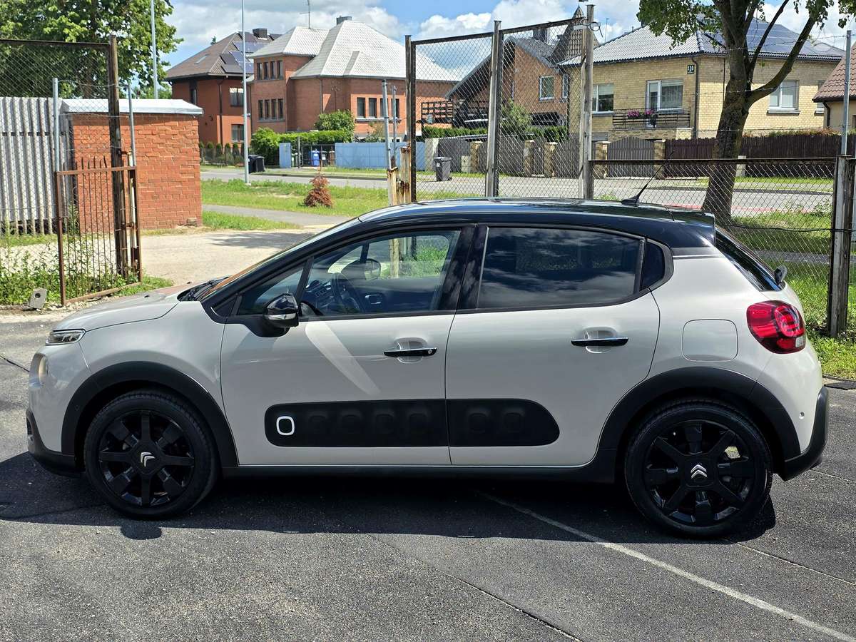 Citroen C3, 1.2 l., hatchback